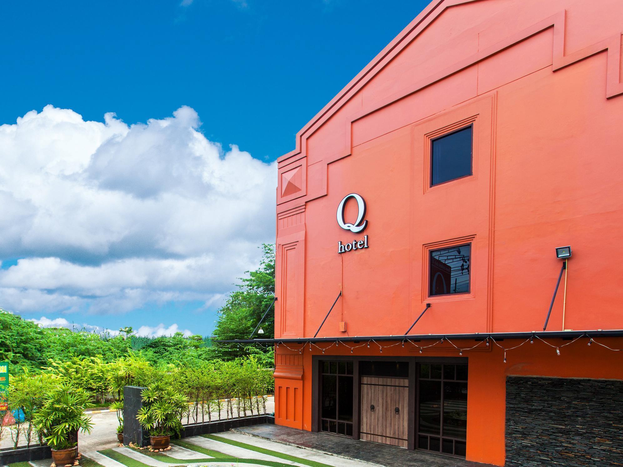 Q Hotel Bangkok Exterior photo